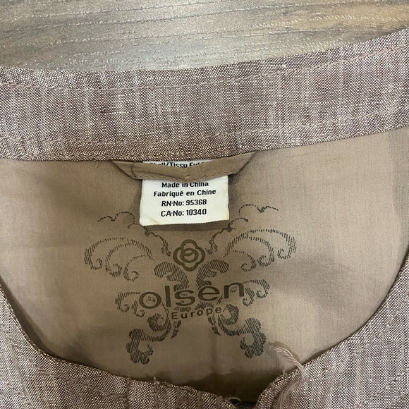 Women's Beige Vest - Picture 2 of 6